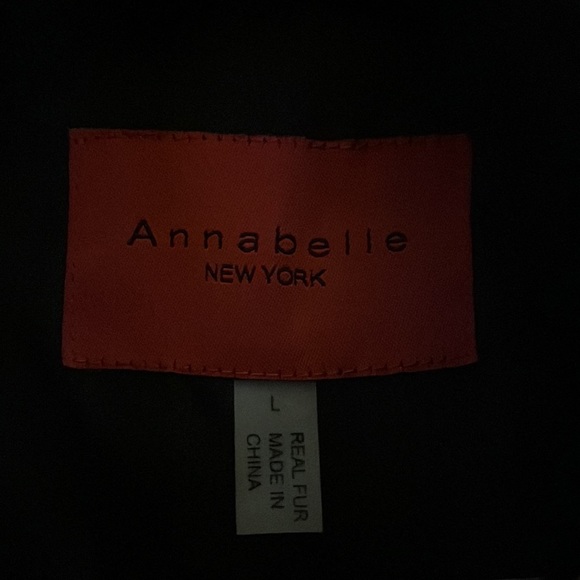 Annabelle New York Black Fur Vest - Picture 3 of 3